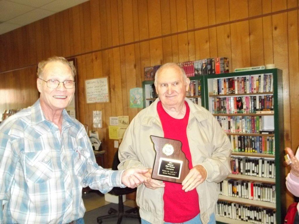  - George Stallsworth presents Bill Wethington his 2011 MO Champion plaque